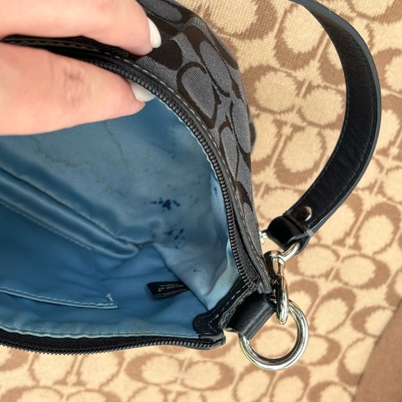 Coach Handbag - Picture 9 of 10